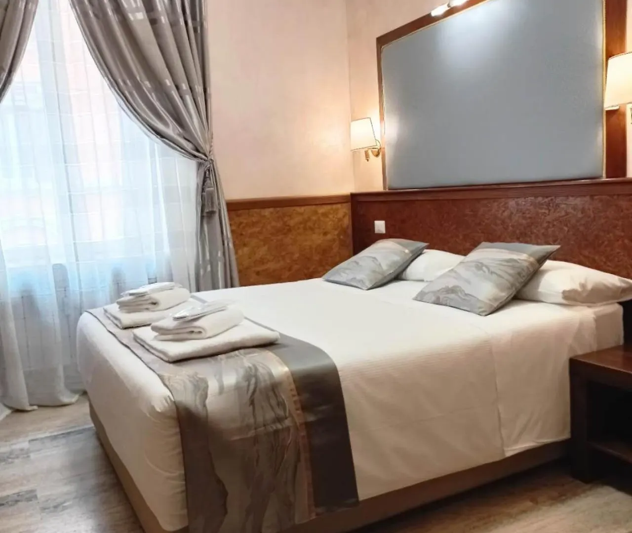 Korean Sonata Rome Hotel